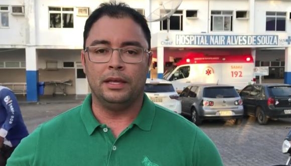 Em vídeo, Mário Galinho ‘detona’ Ghiarone: “Por falta de remoção, paciente está jogada no Hospital Nair”