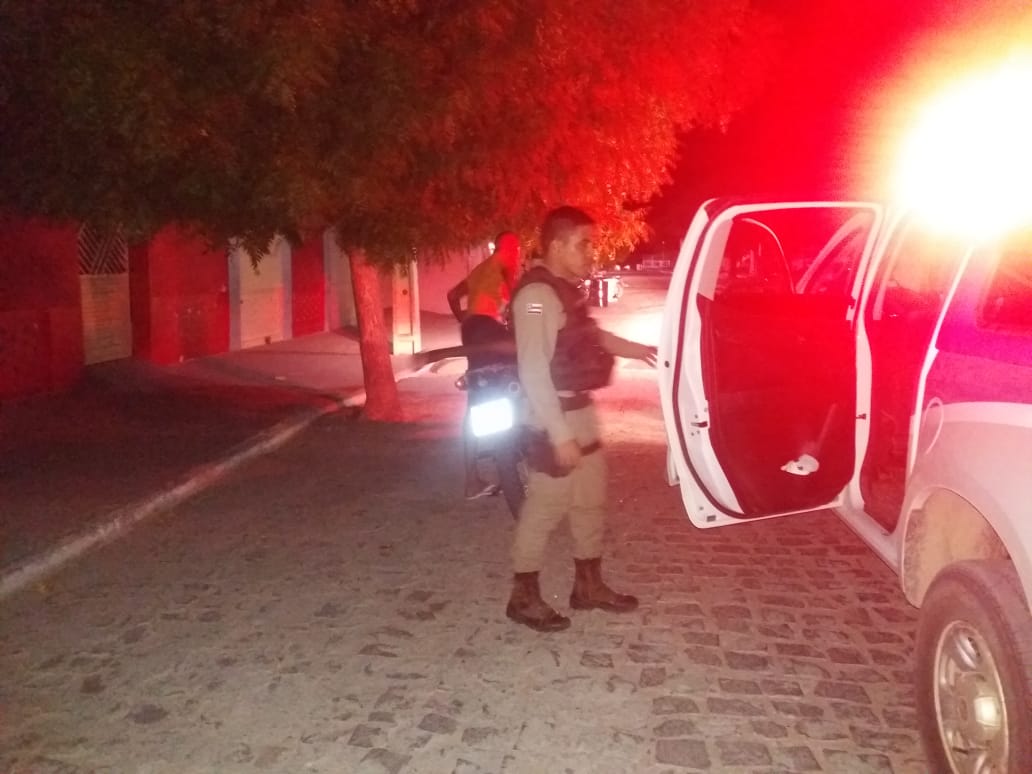 Homem é preso suspeito de tentar assaltar mototaxista após corrida entre o Centro e BTN