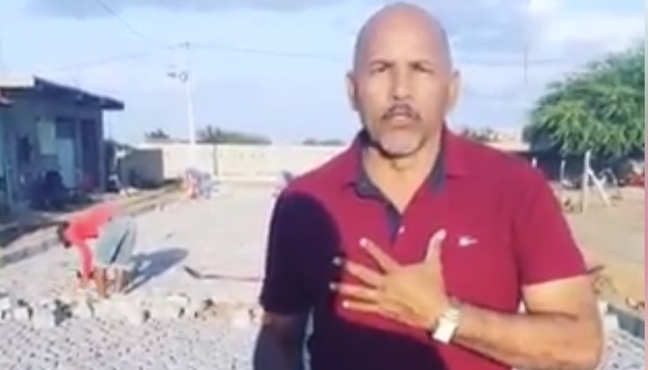 Homem que ameaçou Zé Carlos com faca no BTN é preso, mas vereador desiste de prestar queixa