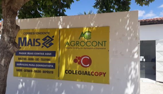 Assaltantes roubam R$ 3 mil de instituição financeira e celulares de vítimas em Glória