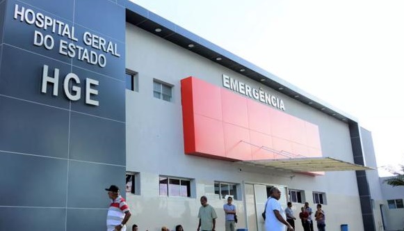 Menina atacada por pit bull em Paulo Afonso foi transferida para UTI do HGE em Maceió