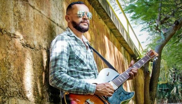 Músico pauloafosino precisa do seu voto e do seu apoio para cantar no Festival de Verão de Salvador 2020