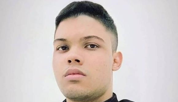 Anderson Gomes: Qual a importância de se interessar por política?