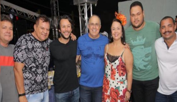 Deputado Mário Negromonte foi a sensação política do carnaval de Juazeiro, BA