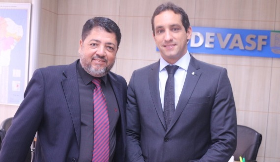 Em Brasília, Roosevelt Carvalho discute ações para zona rural de Paulo Afonso com presidente da CODEVASF