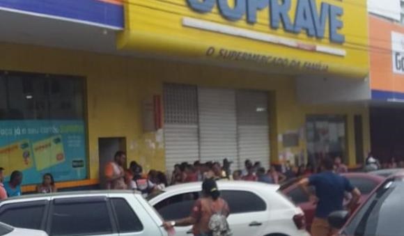 Decreto determina limitação do número de pessoas em bancos e supermercados de Paulo Afonso