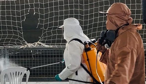 Profissionais fazem treinamento de desinfecção de ruas para combater coronavírus em Paulo Afonso