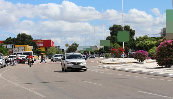 Bandido assalta loja na Avenida Apolônio Sales no centro de Paulo Afonso e leva R$ 39 mil