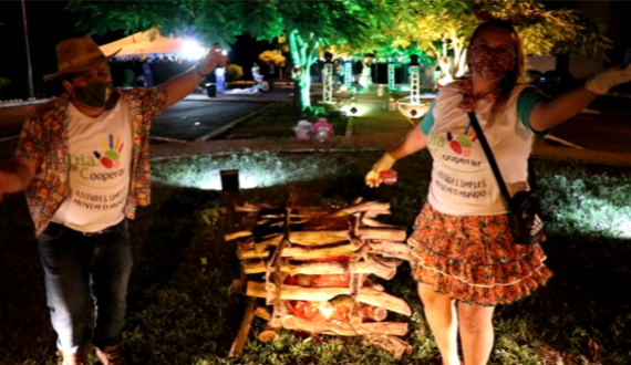 A Coopex – Colégio Boa Ideia realizou o seu evento junino, o Drive Thru do Forró Solidário 2020