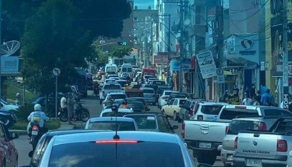 Dos 54 casos confirmados, 20 estão no Centro de Paulo Afonso; total de recuperados sobe para 19