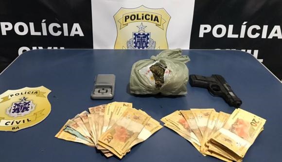 Polícia civil cumpre mandado de busca e apreensão em ação contra o tráfico de drogas em Paulo Afonso