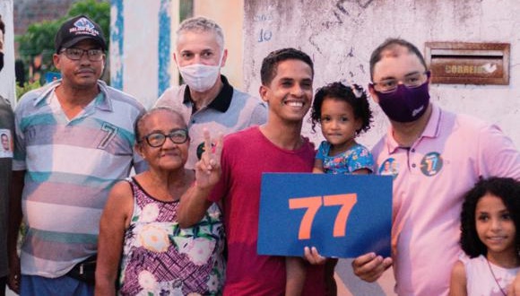 Campanha de Galinho busca unir uma cidade dividida