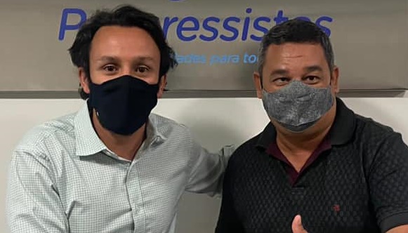 Uma semana após eleição, vereador Bero do Jardim Bahia anuncia apoio a Mário Júnior; deputado agradece