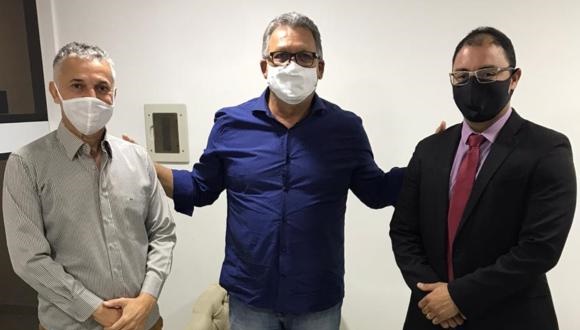 Ex-vereador Ivan Dias declara apoio a Mário Galinho