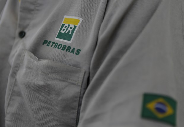 Petrobras: preço da gasolina sofre reajuste nesta terça