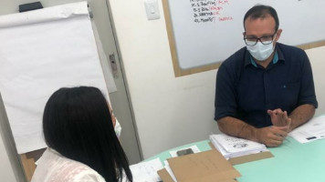 Vereadora Evinha leva perguntas da população sobre Plano de Vacinação em Paulo Afonso ao secretário de Saúde