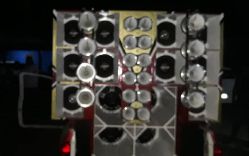 Quatro festas irregulares com cerca de 700 pessoas são encerradas pela PM no interior da Bahia