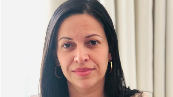 Em vídeo, Evinha pede que prefeito pague funcionários e aqueça o comércio; Semana Santa sem dinheiro