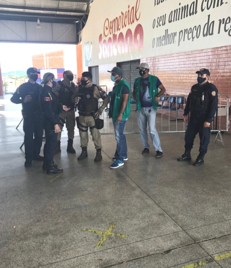 Fiscalização notifica e multa estabelecimentos durante o fim de semana em Paulo Afonso