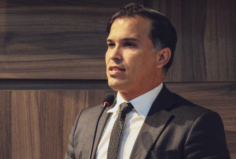 Marconi Daniel lamenta aumento na tarifa de ônibus para R$ 4,00 no 1° de maio, dia do trabalhador