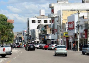 No feriado de 2 de Julho em Paulo Afonso, lojas, supermercados e padarias funcionarão com horário reduzido. Confira!