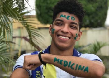 Estudante quilombola passa em primeiro lugar para Medicina em SE: ‘Sou a inclusão em um curso elitista’