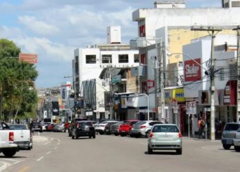 Lojas, supermercados e padarias funcionarão com horário reduzido, nesta quarta (28) em PA. Confira!