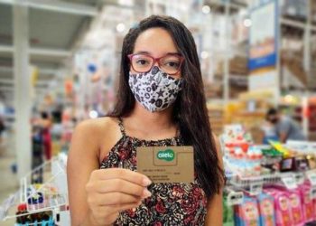 Governo da Bahia disponibiliza novo crédito de R$ 150 do ‘Bolsa Presença’ para famílias dos estudantes