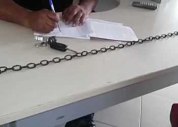 Homem é preso em Canindé do São Francisco suspeito de tentar enforcar companheira com uma corrente