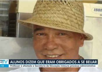 Professor de escola pública da BA é afastado após pedir para alunos se beijarem em sala de aula