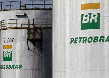 Petrobras sobe preço da gasolina e do diesel a partir desta quarta-feira (12)