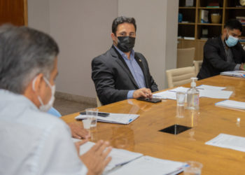Prefeito de Glória, David Cavalcanti, participa da 1ª reunião de comissão criada pela UPB para articular aprovação da PEC da Alíquota