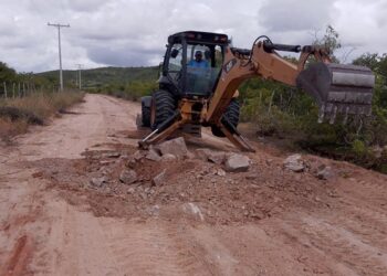 Prefeitura Municipal de Glória divulga serviços realizados pela Secretaria de Infraestrutura