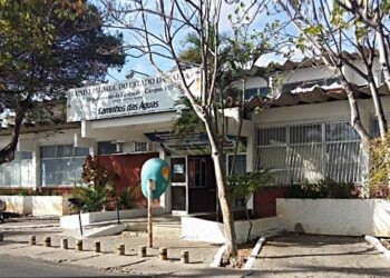 UNEB divulga edital do Vestibular 2022.2 com vagas em Paulo Afonso para cursos presenciais e EaD; inscrições de 3 a 16 de junho!