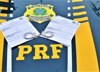 PRF captura foragidos da justiça; um deles responde por estupro de vulnerável praticado em Paulo Afonso