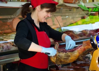 SineBahia Paulo Afonso divulga vagas para Operador de Caixa, Conferente, Padeiro, entre outras