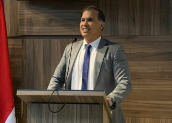 Marconi defende eleição para cargos de diretores de escolas municipais e reafirma voto em favor da alternância do poder na Câmara