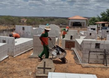 Cemitérios estão preparados para receber público no Dia de Finados em Paulo Afonso, diz Prefeitura