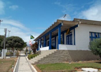 Prefeitura de Glória (BA) comunica que na segunda e terça (14 e 15) não haverá expediente nas repartições públicas