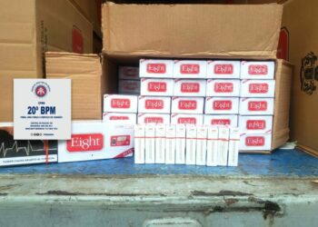 PM apreende carga com mais de mil caixas de cigarros sem nota fiscal em Paulo Afonso