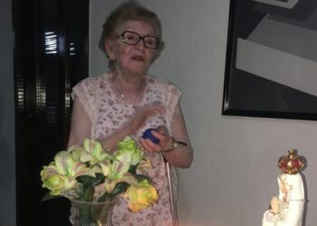 Faleceu a senhora Gracinha Queiroz Ferino, esposa de seu Joaquim do ‘Palácio dos Esportes’