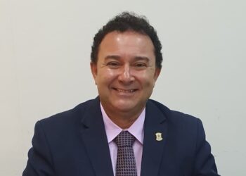 Vereador Valmir Rocha reforça a necessidade de várias melhorias para o bairro Riacho da Morena