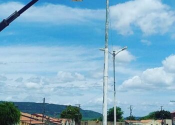 Prefeitura de Glória executa melhorias nos campos de futebol e revisão elétrica no ‘Programa Alumiá’