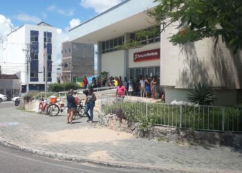 Bancos fecham na última sexta-feira do ano (30); INSS funciona normalmente