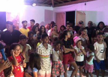 Moradores do Residencial Josefino Teixeira participam do Projeto ‘Seu Bairro é um Show’