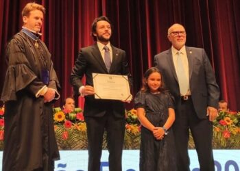 Deputado Mário Júnior é diplomado em Salvador: “Gratidão a Deus e todos queridos amigos e conterrâneos”