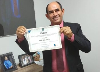 Zé de Abel é eleito novo presidente da Câmara de Paulo Afonso. Valmir Rocha desabafa: “estou chocado”