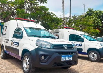Prefeitura de Glória adquire com recursos próprios duas ambulâncias para atender a população