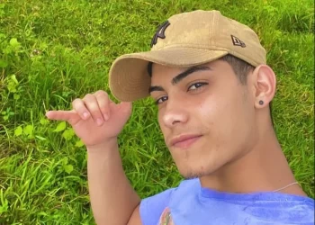 Tiktoker Gabriel Netto, 20 anos, morre afogado no interior de Minas Gerais
