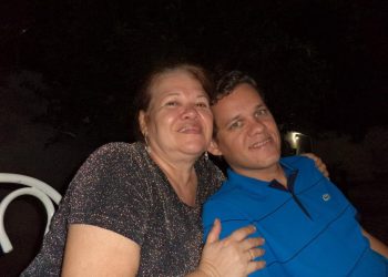 “Quero ser seu filho em todas as vidas que eu tiver”, diz arquiteto William Campos ao anunciar morte da mãe, Eliane, aos 70 anos